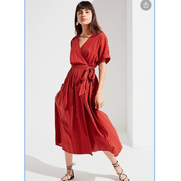 UO Gabrielle Linen Midi Wrap Dress Drop Sleeve Med